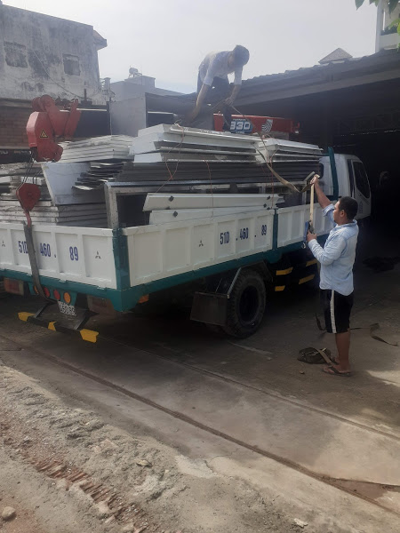 Dịch vụ di dời phòng sơn ô tô xe con