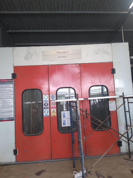 Dịch vụ di dời phòng sơn ô tô xe con