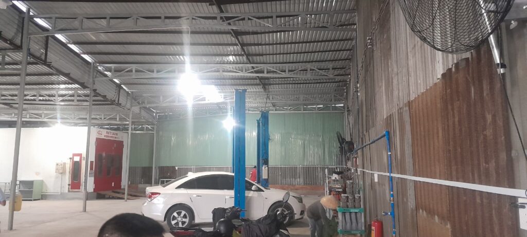 Lắp đặt thiết bị xưởng Garage cầu nâng phòng sơn Bình Dương