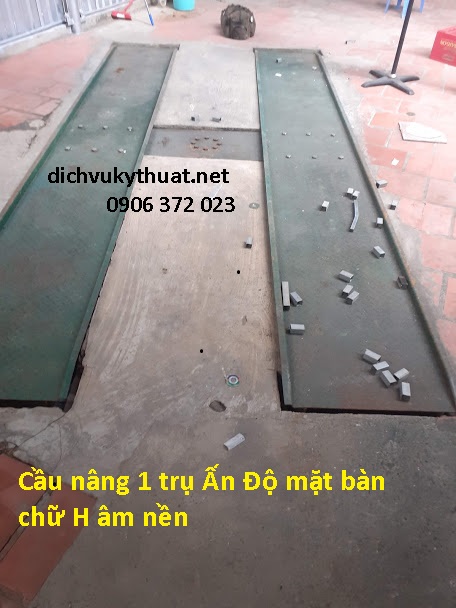 Cầu nâng 1 trụ Ấn Độ mặt bàn chữ H âm nền