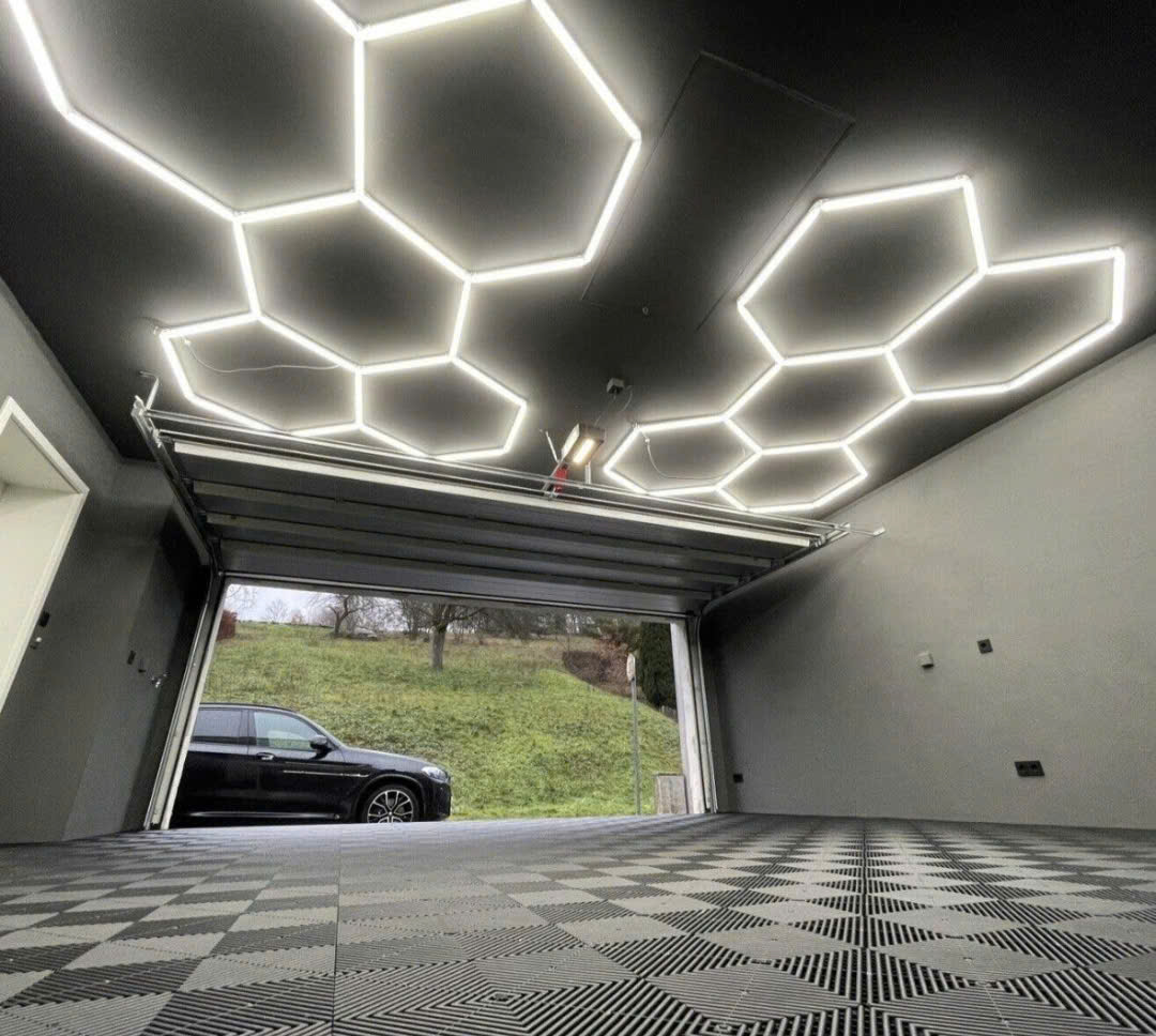 Đèn LED Tổ Ong Cho Gara